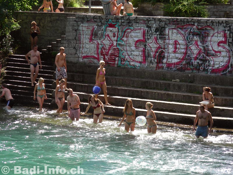 Bern: Aareschwimmen 